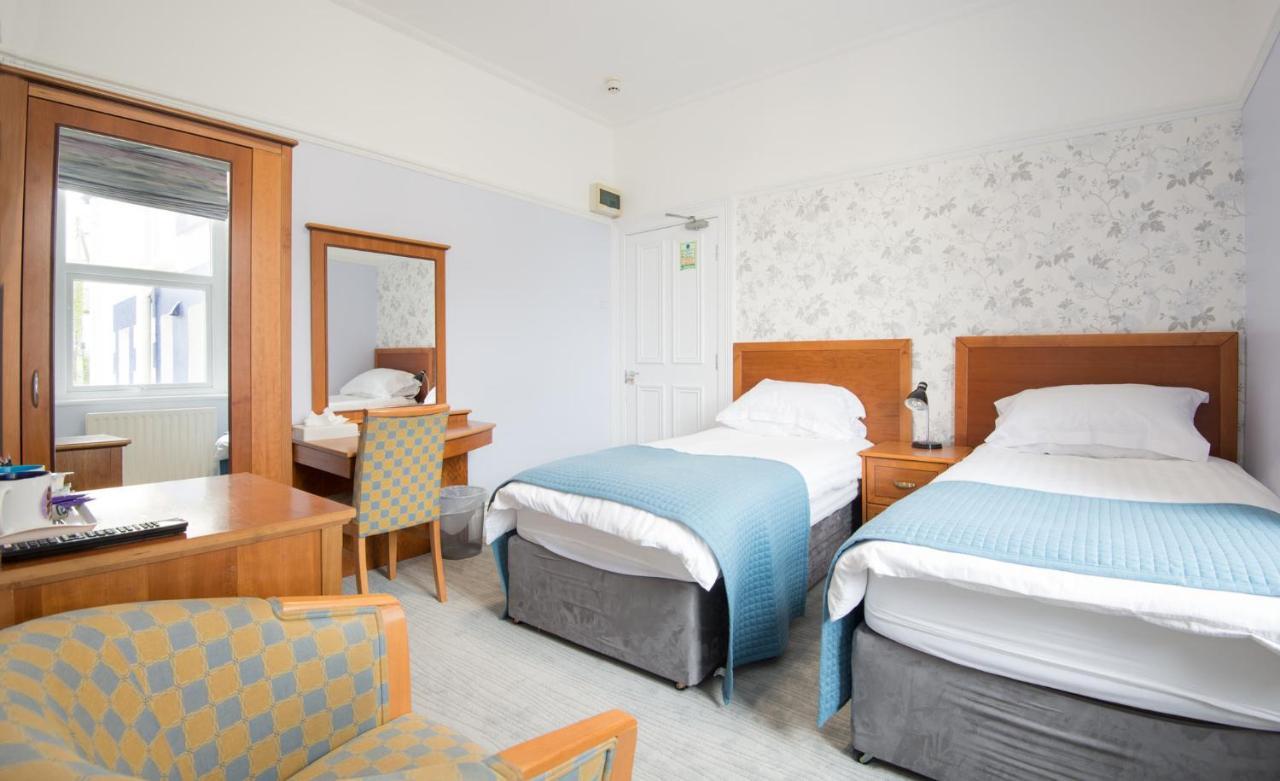 Gwesty Gadlys Hotel Cemaes Bay Exterior foto